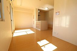 ラ・カーサ　ミーア　A棟 1階1LDKのリビング/ダイニング