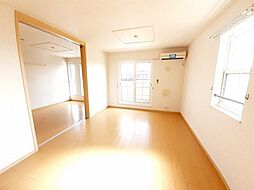 ヒ−リング山領 2階2LDKのリビング/ダイニング