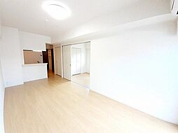 Grand Hills 2階1LDKのリビング/ダイニング