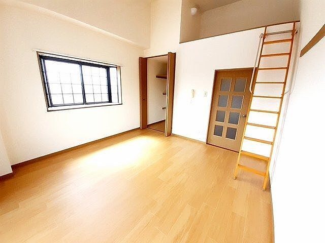 寝室