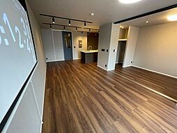 ラ・カーサ・フェリーチェ 2階1LDKのリビング/ダイニング