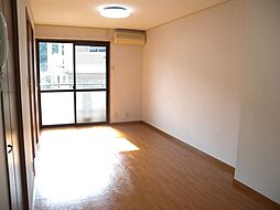 コンフォート21 1階1LDKのリビング/ダイニング