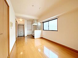 ベルメゾン大塔 4階1LDKのリビング/ダイニング