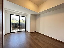 シーアンドスター勝富 6階ワンルームのリビング/ダイニング