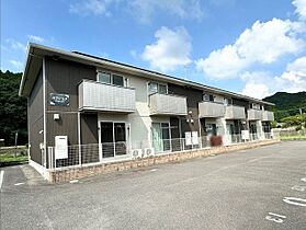 コフレッタ  ｜ 長崎県東彼杵郡波佐見町湯無田郷（賃貸アパート2K・2階・44.22㎡） その1