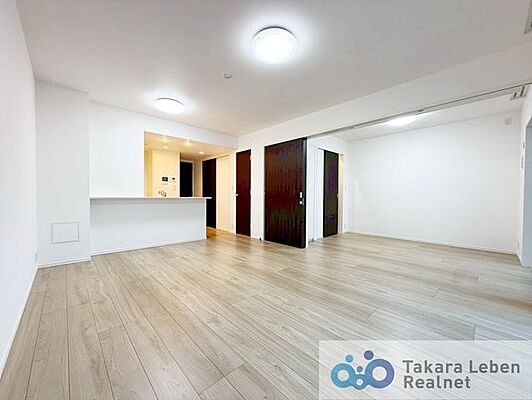 リビング/ダイニング シティテラス草加松原ガーデンズ 4階/407