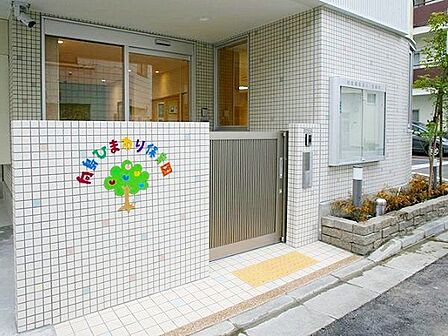 向島ひまわり保育園 徒歩3分。 200m