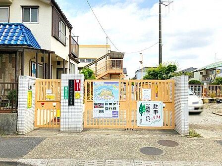 神明町保育園 徒歩4分。 320m