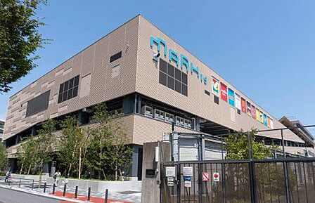 MARK IS葛飾かなまち 徒歩15分。 1180m