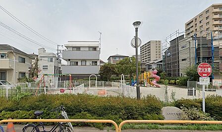 八千代児童遊園 徒歩16分。 1230m