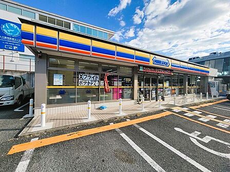 ミニストップ 豊中少路店 910m