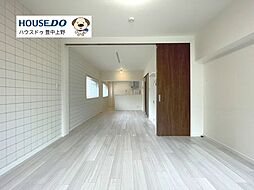 府公社千里津雲台団地A-22棟