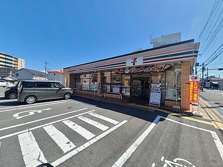 セブンイレブン 吹田岸部中4丁目店 2340m