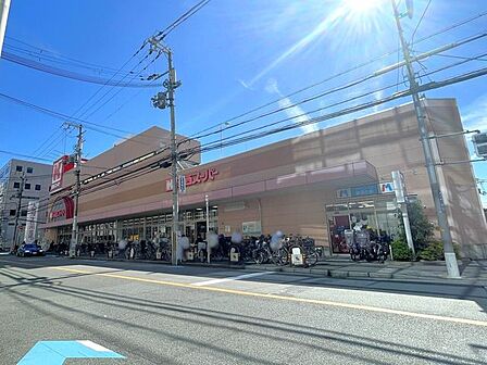 関西スーパー江坂店 350m