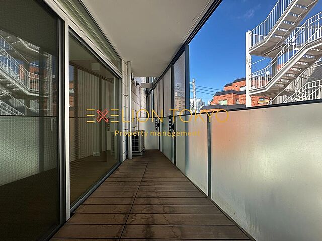 バルコニー