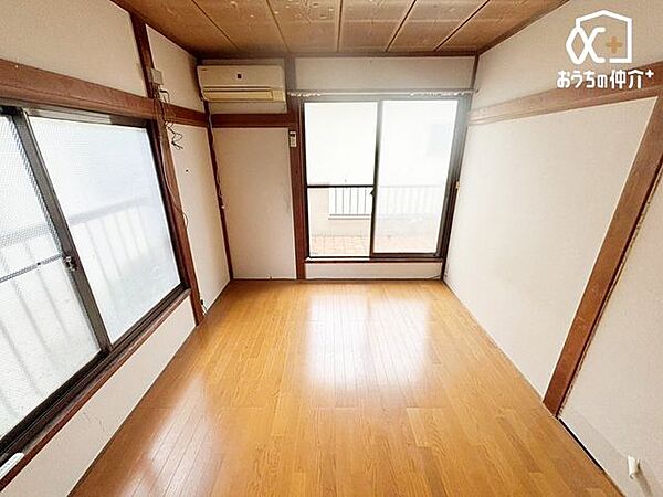 室内を拡大表示