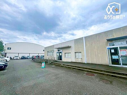 東久留米市わくわく健康プラザ 徒歩14分。市民の地域活動の推進と健康の保持・増進、休日診療及びコミュニティ活動の振興を図る総合的な施設です。母子保健事業、健康増進事業、医科・歯科休日診療事業、こども…