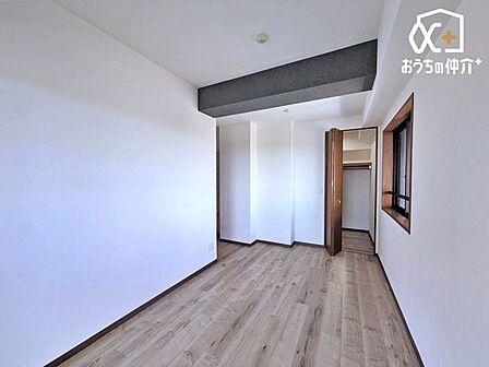 家具の配置がしやすい間取りで収納力があるためお部屋がスッキリします。