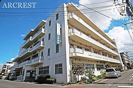 医療法人昭仁会北野病院 徒歩8分。各種健康診断や人間ドック、内科・消化器科の外来診療に加え、高齢者診療にも強い病院です。 570m