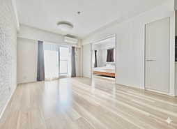 サンクレイドル西川口 2LDKのリビング/ダイニング