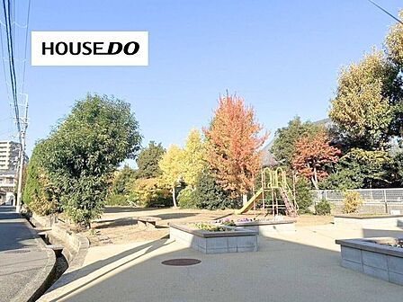 竹ヶ池北児童遊園 650m