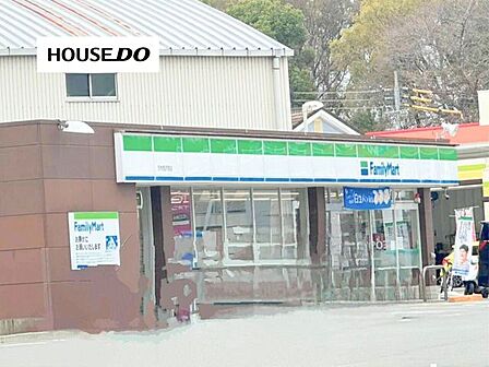 ファミリーマート　茨木西河原店 520m