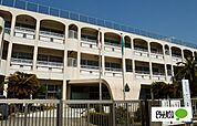小学校「富士市立富士第一小学校まで1096m」
