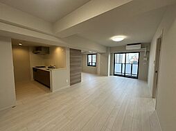 TUNAMAYO　RESIDENCE(ツナマヨレジデンス) 702 7階3LDKのリビング/ダイニング