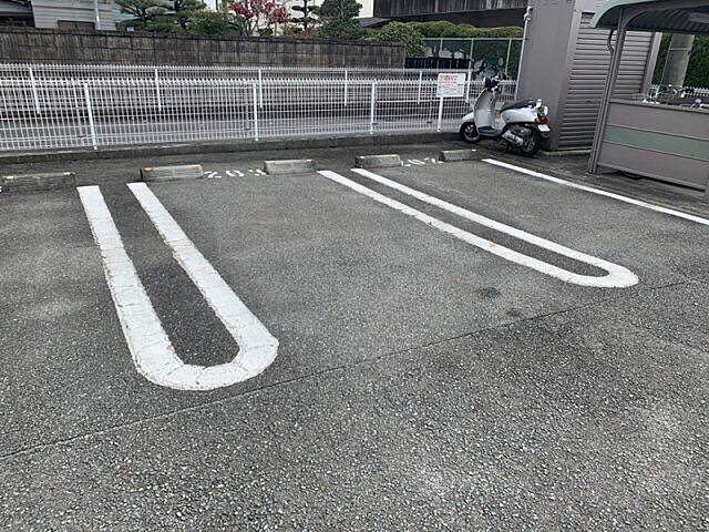3 / 4