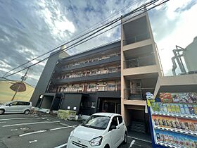 兵庫県姫路市手柄（賃貸マンション1R・4階・35.63㎡） その1