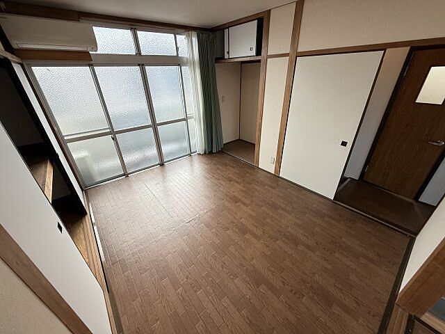 洋室