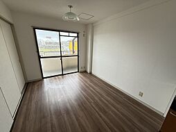 プチシャトウ 201 2階3DKのリビング/ダイニング