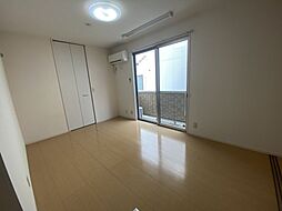 シュロスＭ 301 3階1Kのリビング/ダイニング