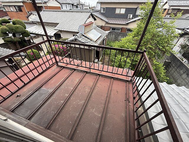 バルコニー
