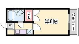 Uマンション 1階