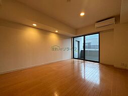 都営大江戸線 西新宿五丁目駅 徒歩2分の賃貸マンション 5階1Kのリビング/ダイニング