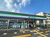 ファミリーマート ＴＫＳさいど店 441m