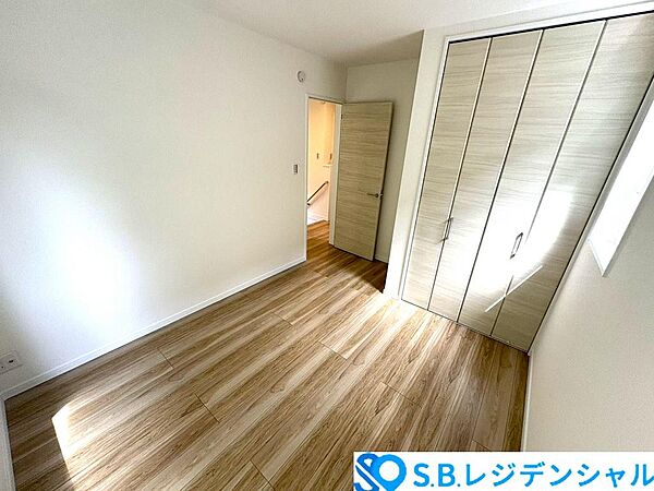 洋室を拡大表示