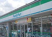 ファミリマート北条下難波店 350m