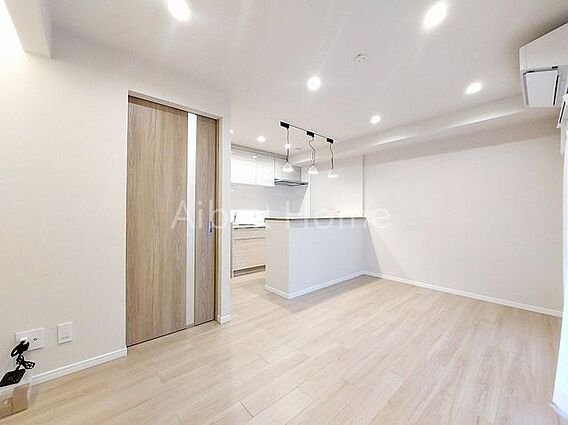 リビング/ダイ...