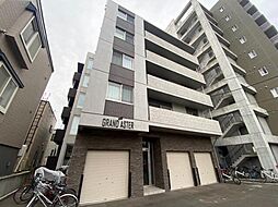 札幌市営南北線 幌平橋駅 徒歩13分