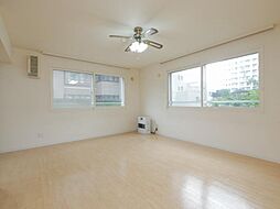 札幌市営東西線 西18丁目駅 徒歩7分の賃貸マンション 2階1LDKのリビング/ダイニング