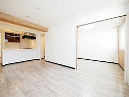 札幌市営東西線 二十四軒駅 徒歩3分の賃貸マンション 4階2LDKのリビング/ダイニング