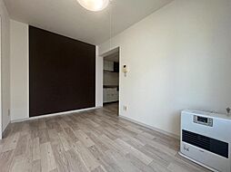 札幌市営東西線 西11丁目駅 徒歩10分の賃貸マンション 2階1LDKのリビング/ダイニング