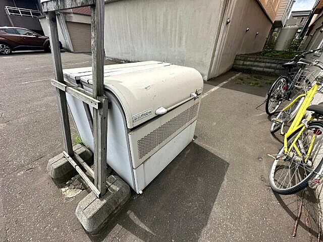 その他