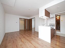 札幌市営南北線 幌平橋駅 徒歩7分の賃貸マンション 4階1LDKのリビング/ダイニング