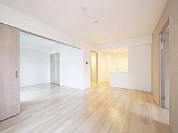 札幌市営東西線 西18丁目駅 徒歩2分の賃貸マンション 7階2LDKのリビング/ダイニング