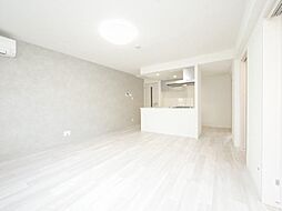 札幌市営東西線 琴似駅 徒歩5分の賃貸マンション 1階2LDKのリビング/ダイニング