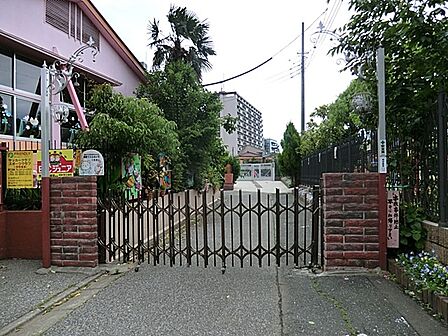 幼稚園・保育園 900m 西新井幼稚園