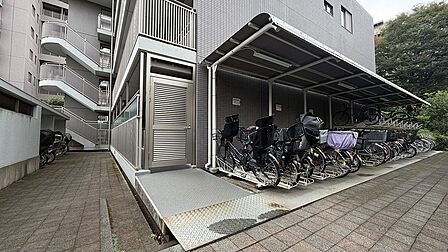 外観 自転車置き場(空き状況は都度ご確認ください)